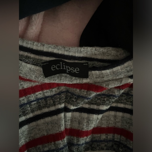 striped cropped shirt, hardly worn - Picture 2 of 2